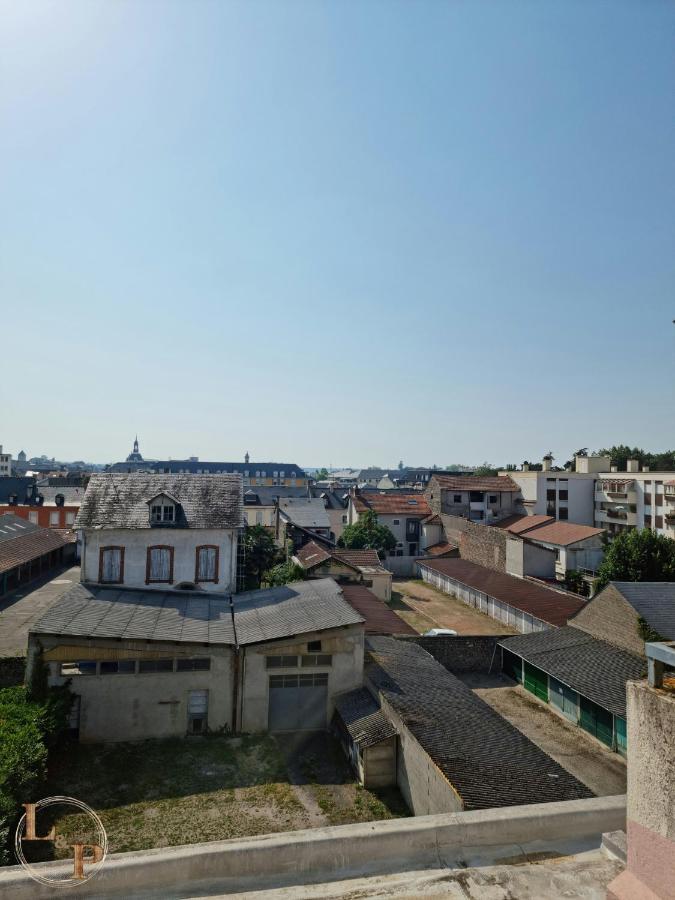 Le Belvedere Vue Pyrenees, Familiale, Centre Tarbes Appartement Buitenkant foto